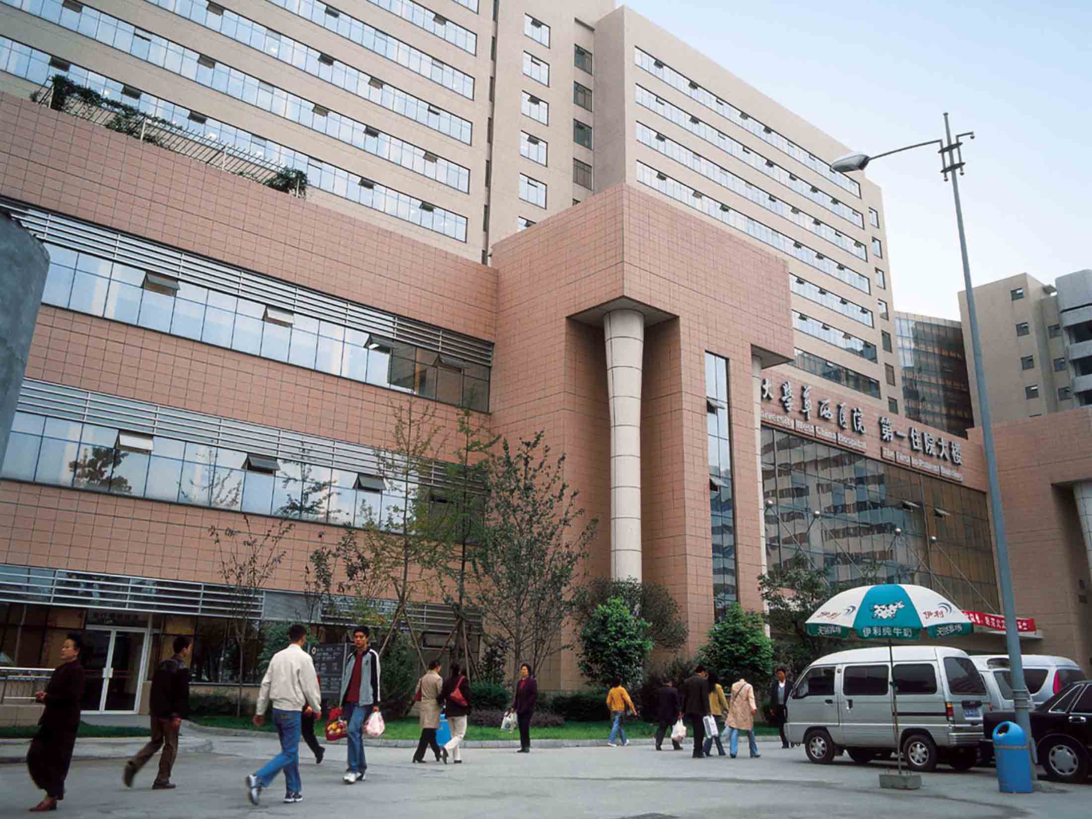 the photo of nora rubber flooring in West China Hospital 10